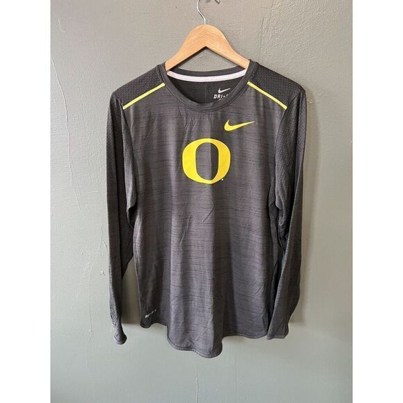 Nike Mens Gray Long Sleeve Pullover Athletic Shirt Oregon Ducks Size Small - Picture 1 of 3